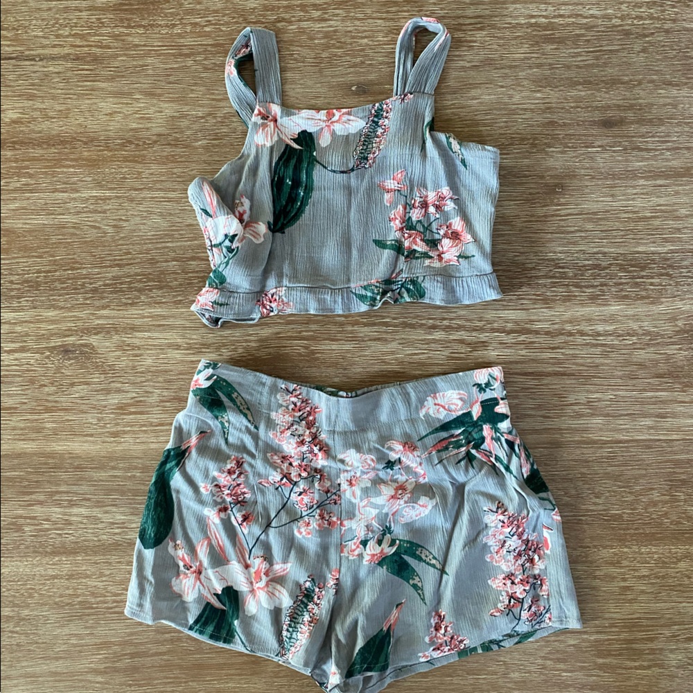 For All Seasons by Paper Crane Girls’ Matching Floral Set Shorts Tank Top